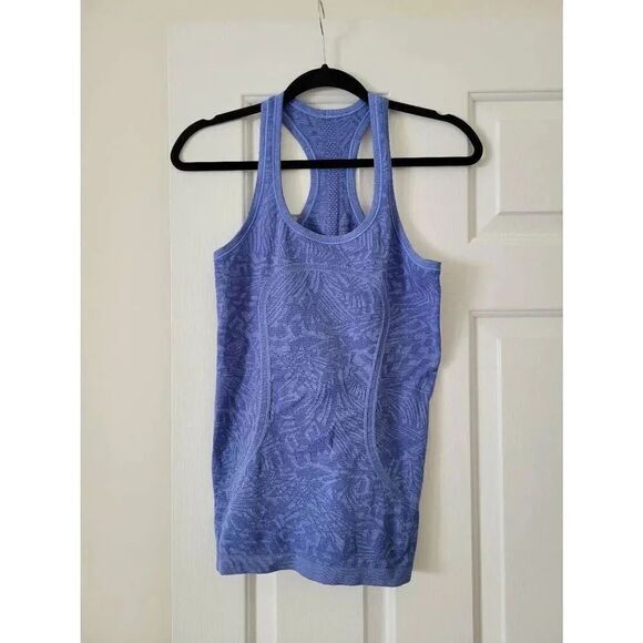 Lululemon blue knit tank 6 - Picture 1 of 4